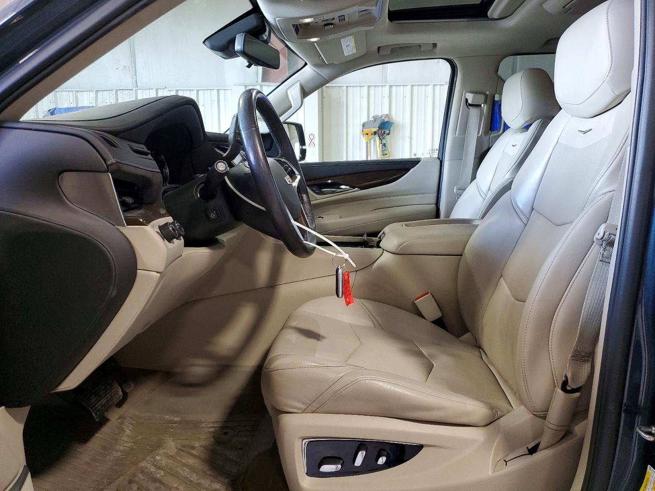 2020 Cadillac Escalade Esv Premium Luxury - Image 7