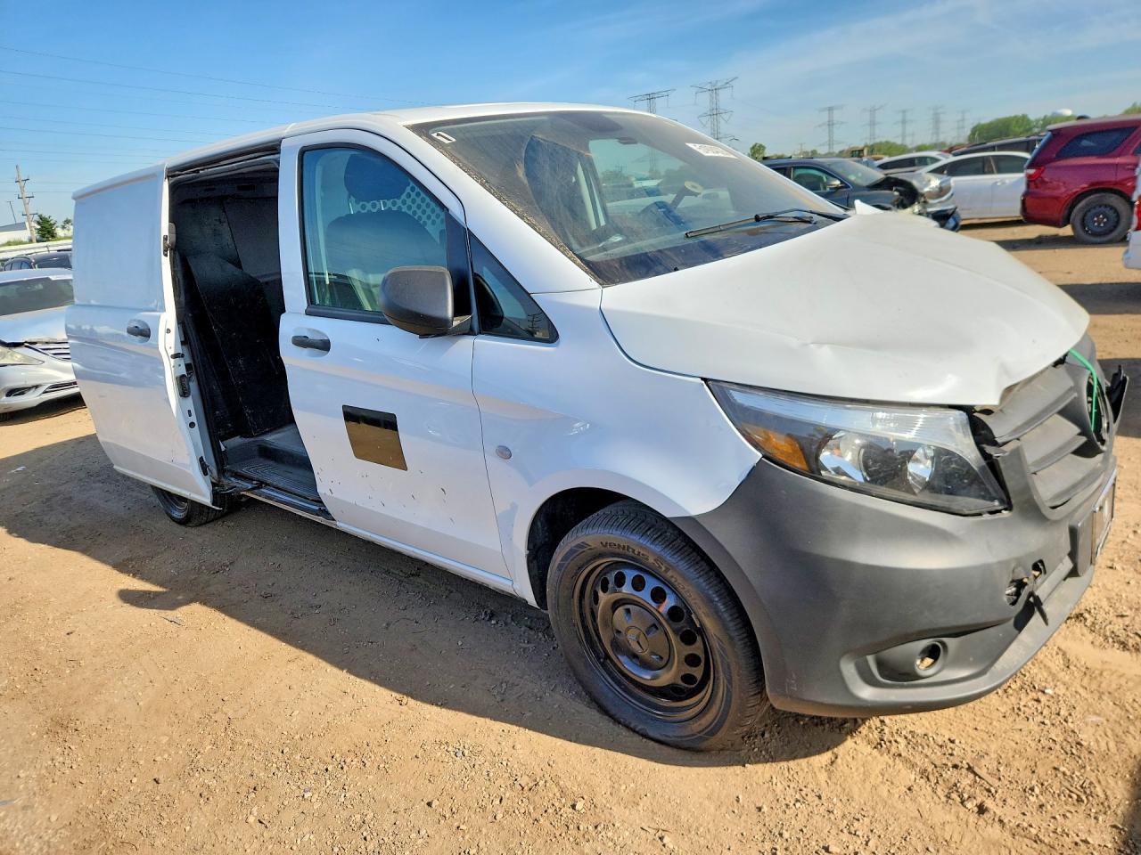 2023 Mercedes-Benz Metris - Image 4