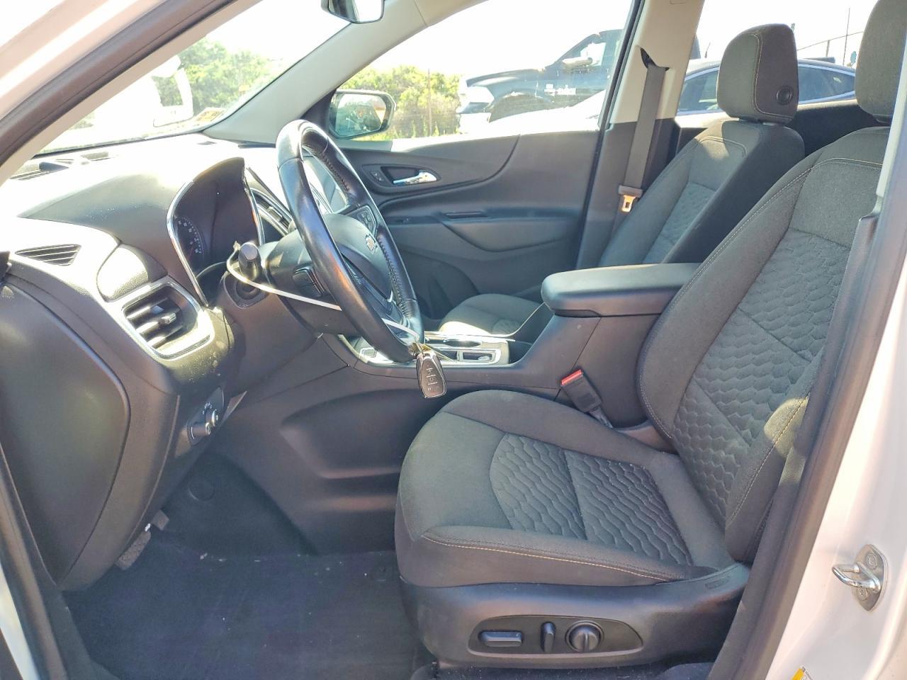 2019 Chevrolet Equinox Lt - Image 7