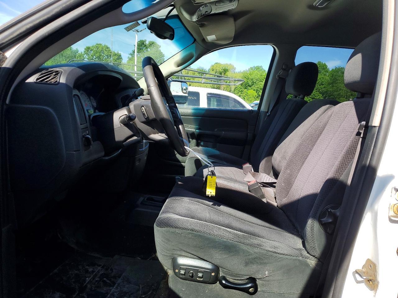 2005 Dodge Ram 2500 St - Фото 7