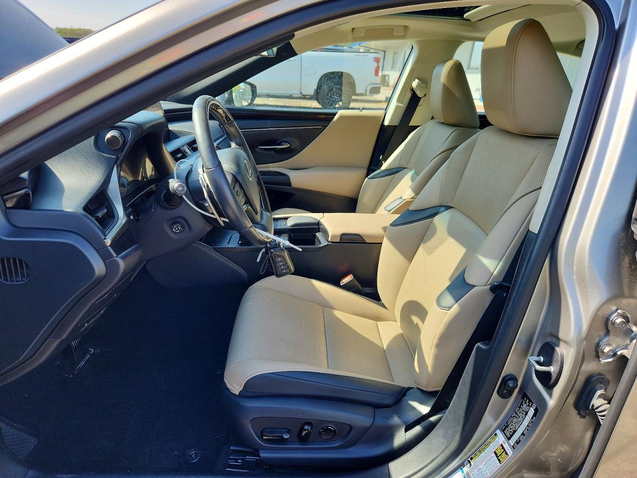 2021 Lexus Es 250 Base - Фото 7