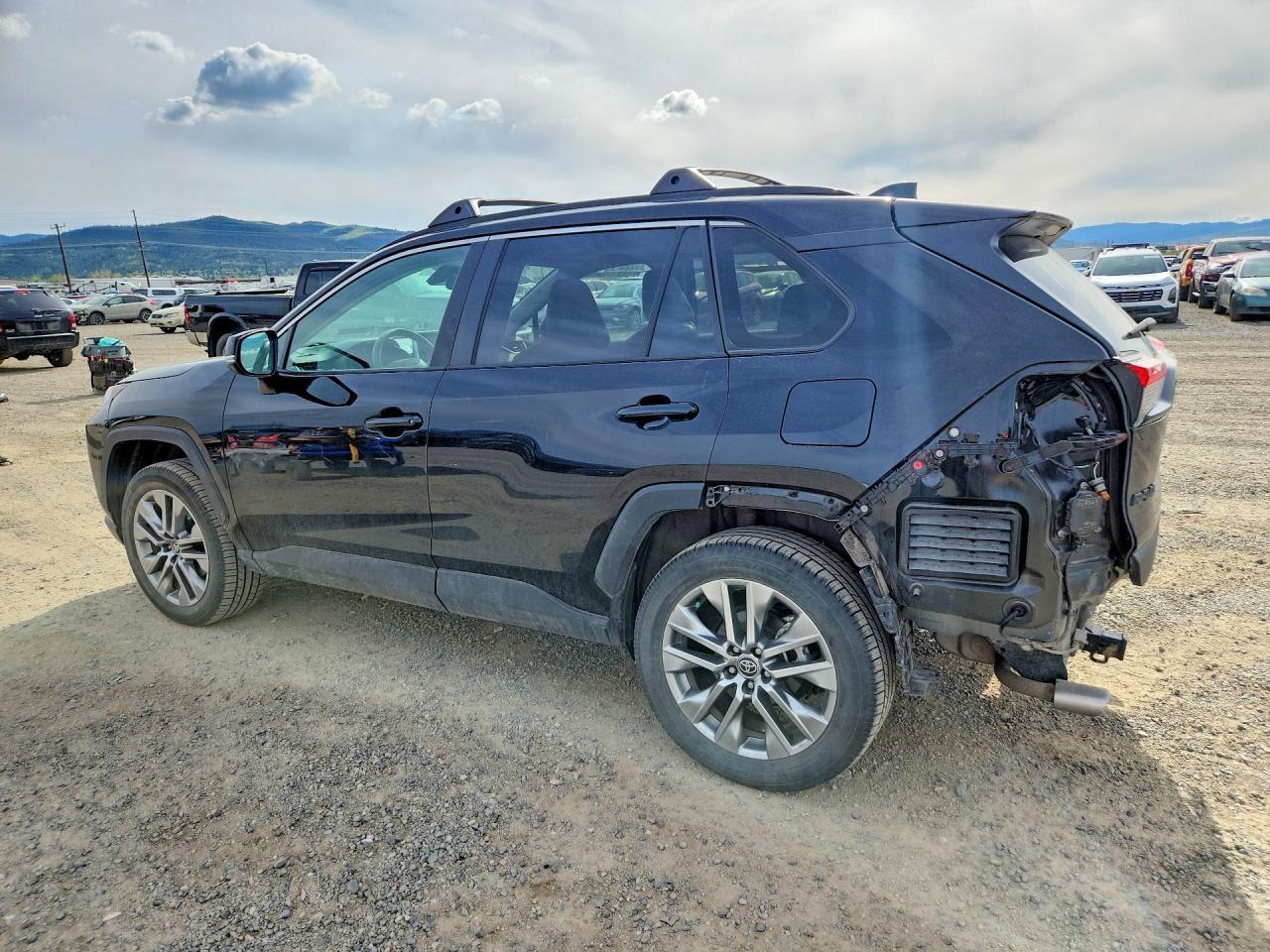 2023 Toyota Rav4 Xle Premium - Фото 2
