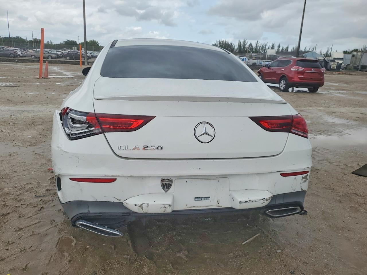 2021 Mercedes-Benz Cla 250 - Фото 6