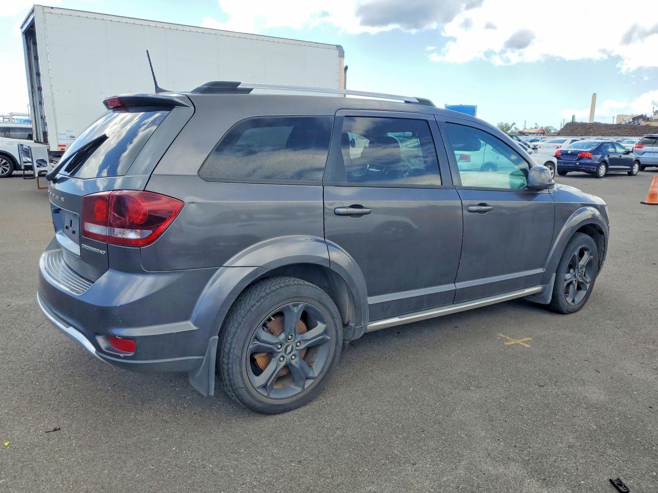2019 Dodge Journey Crossroad - Фото 3