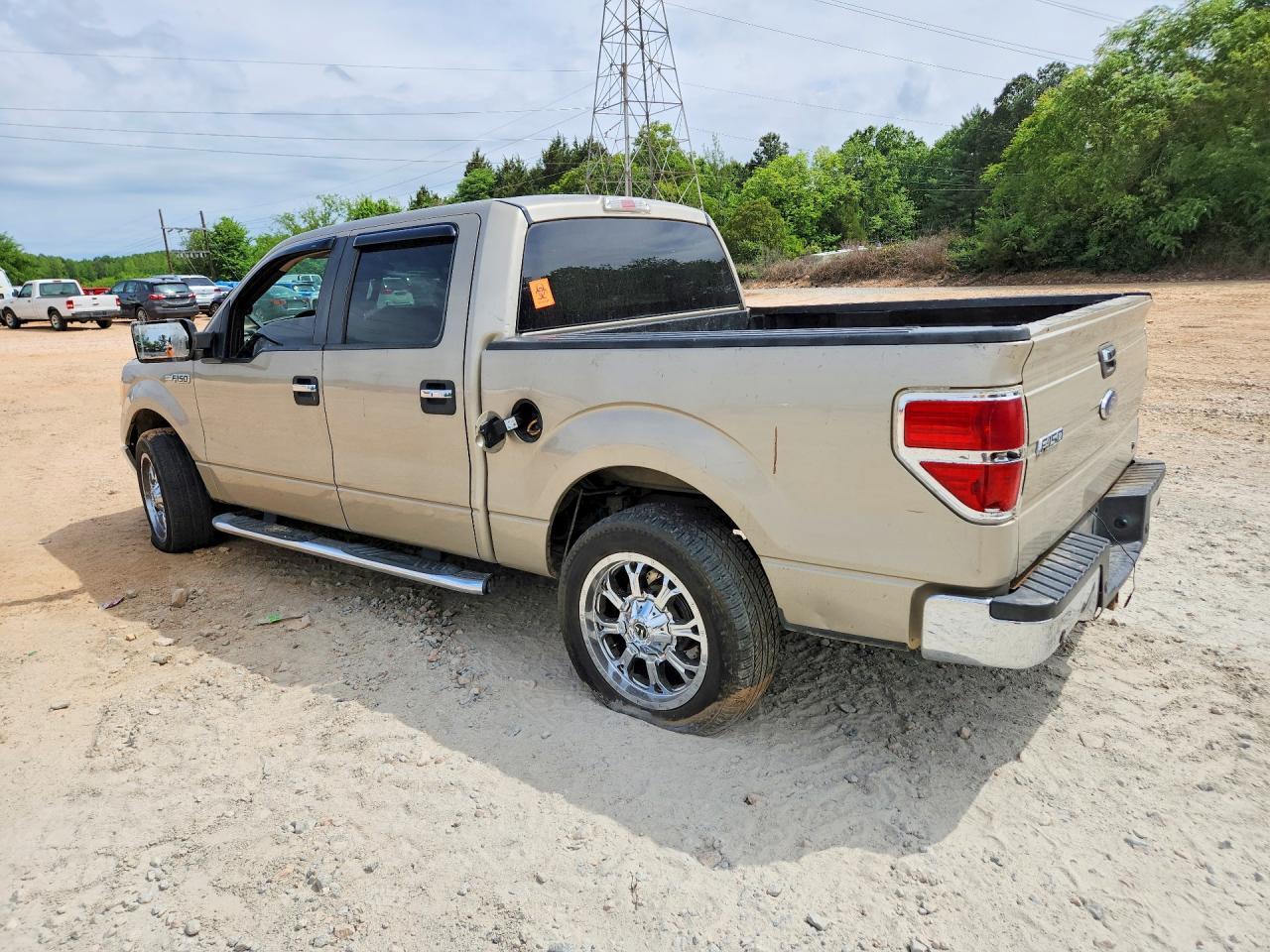 2010 Ford F150 Supercrew - Image 2