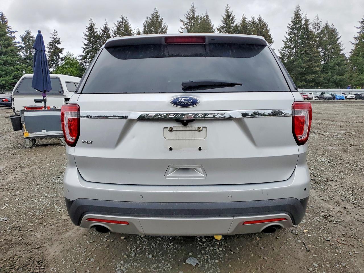 2017 Ford Explorer Xlt - Фото 6