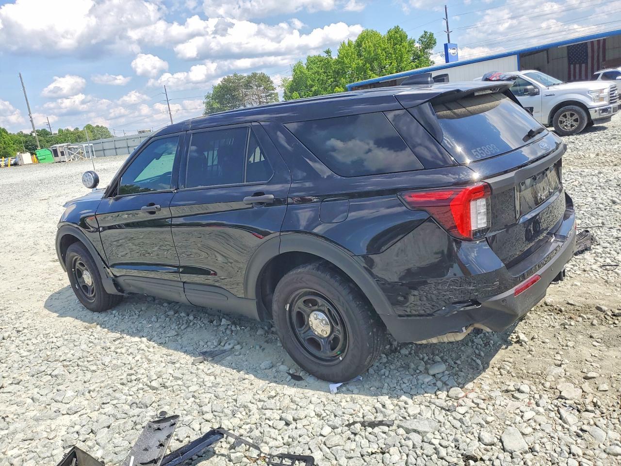 2025 Ford Explorer Police Interceptor - Image 2