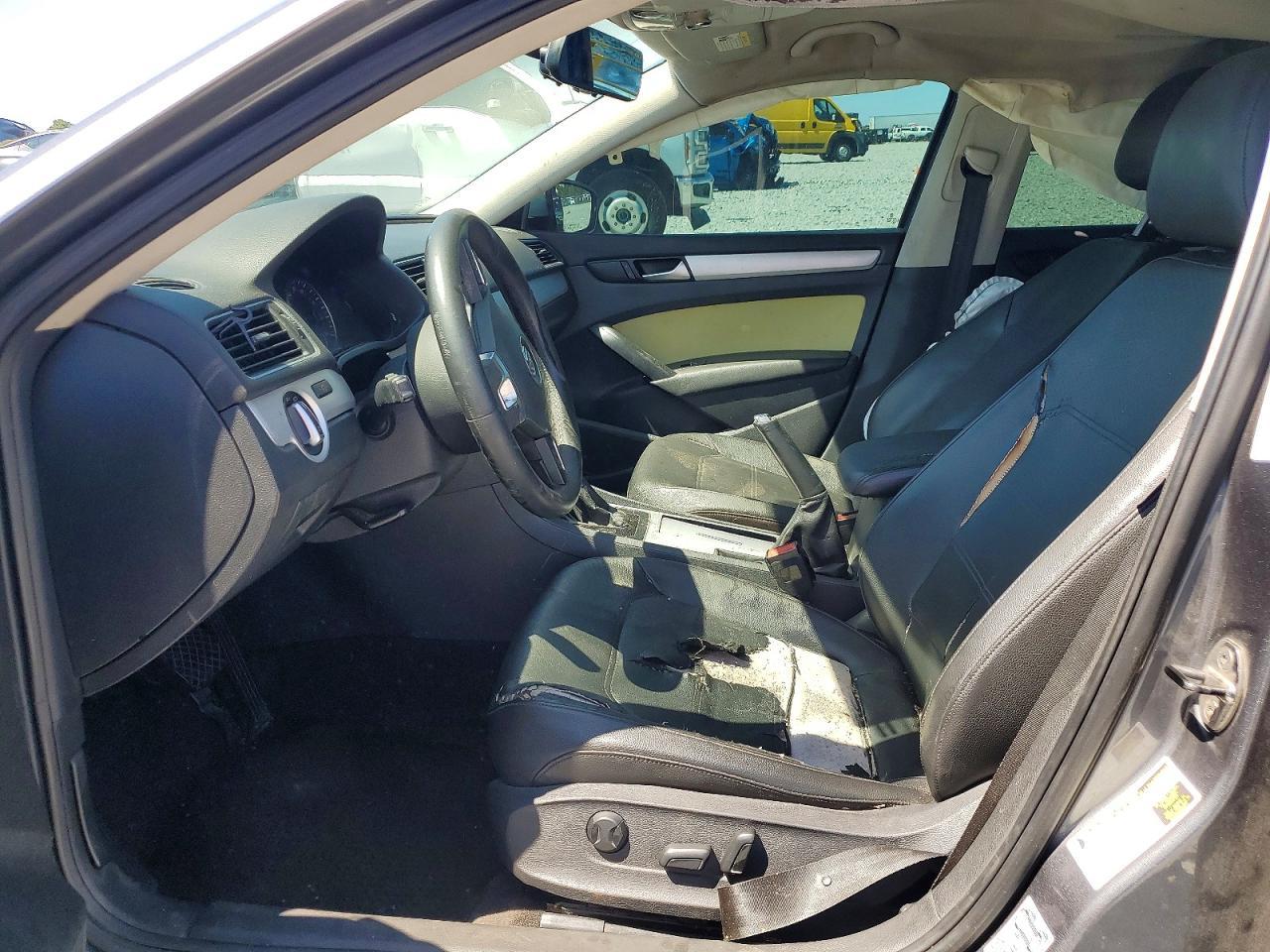 2012 Volkswagen Passat Se - Фото 7