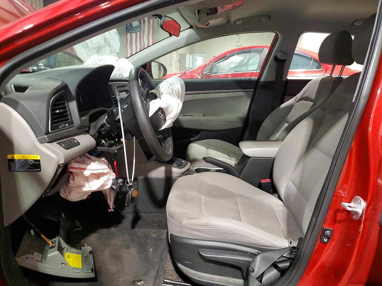 2018 Hyundai Elantra Se - Image 7