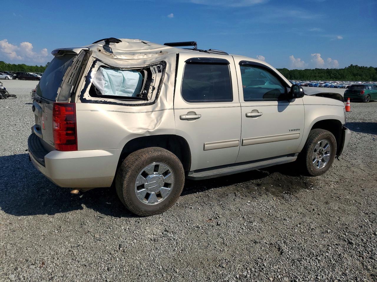 2011 Chevrolet Tahoe K1500 Ls - Фото 3