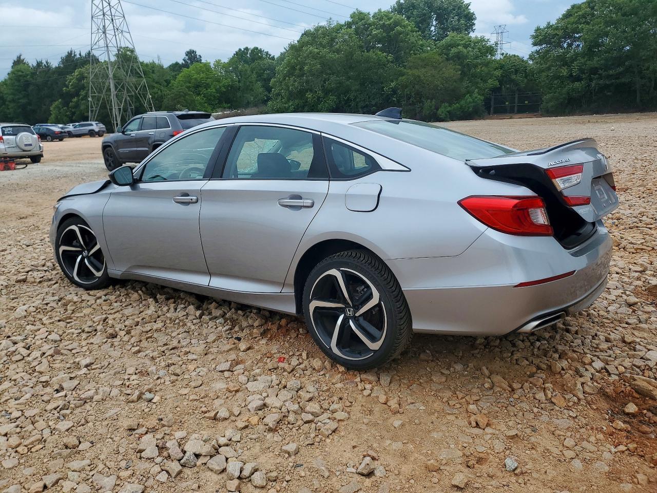 2022 Honda Accord Sport Se - Image 2