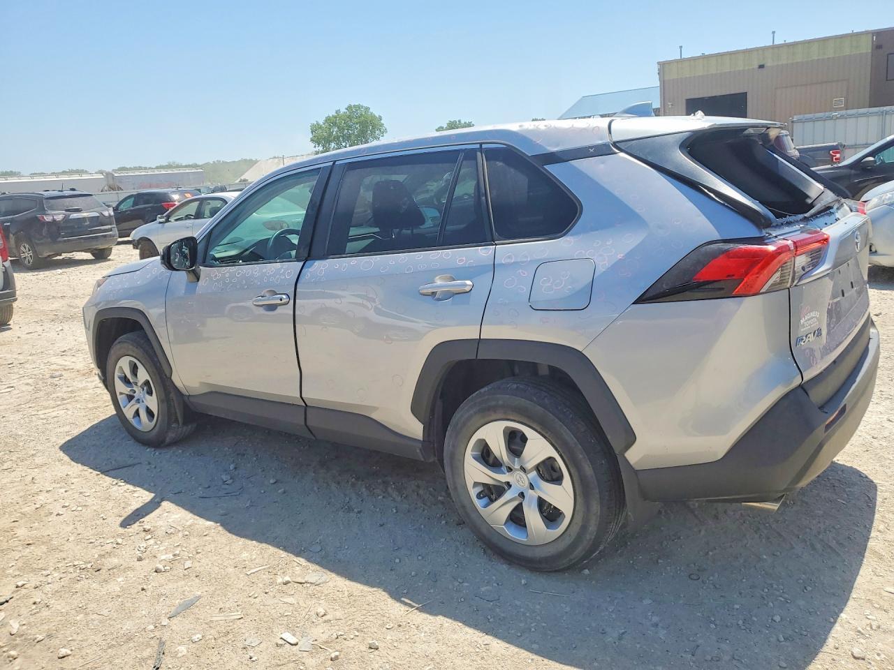 2022 Toyota Rav4 Le - Image 2