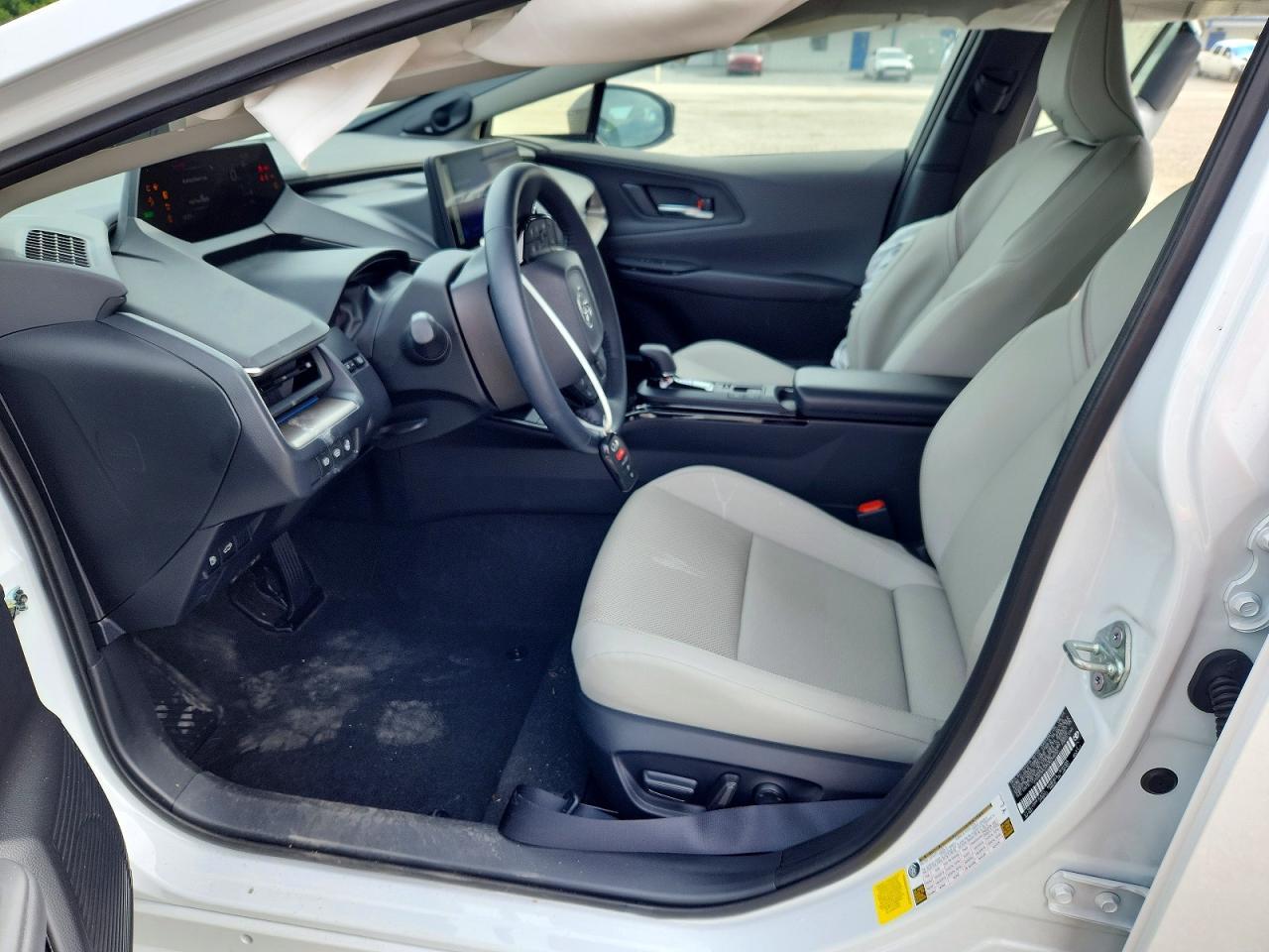 2024 Toyota Prius Limited - Image 7