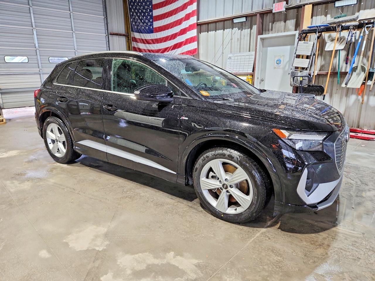 2025 Audi Q4 E-Tron Premium - Фото 4