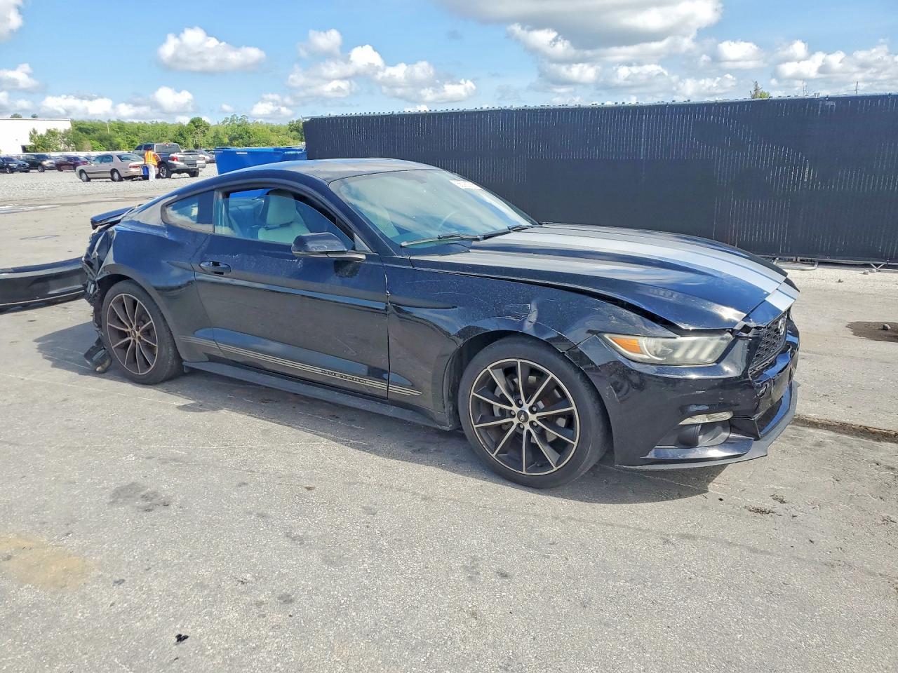 2016 Ford Mustang - Фото 4
