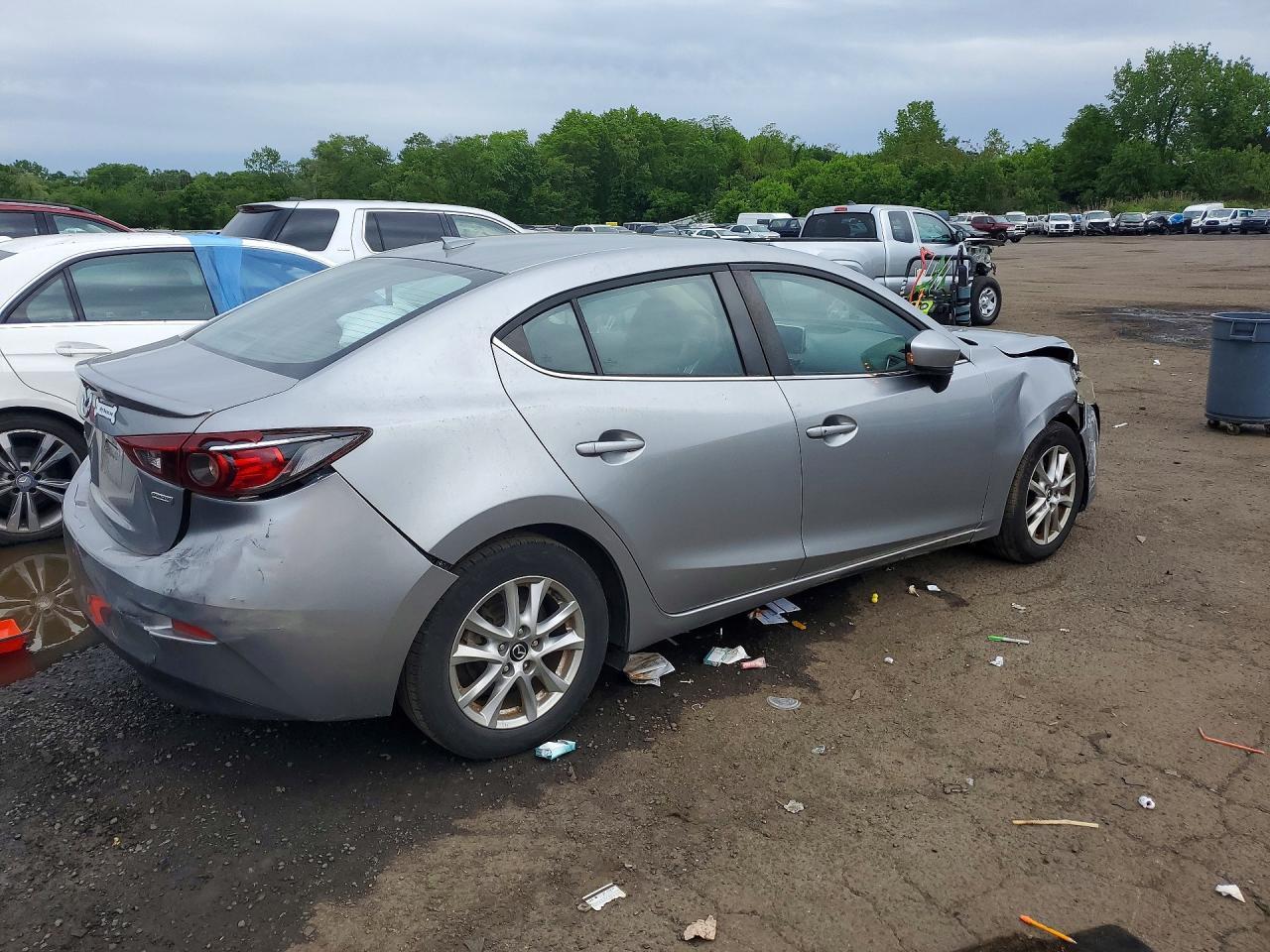 2015 Mazda 3 Touring - Фото 3