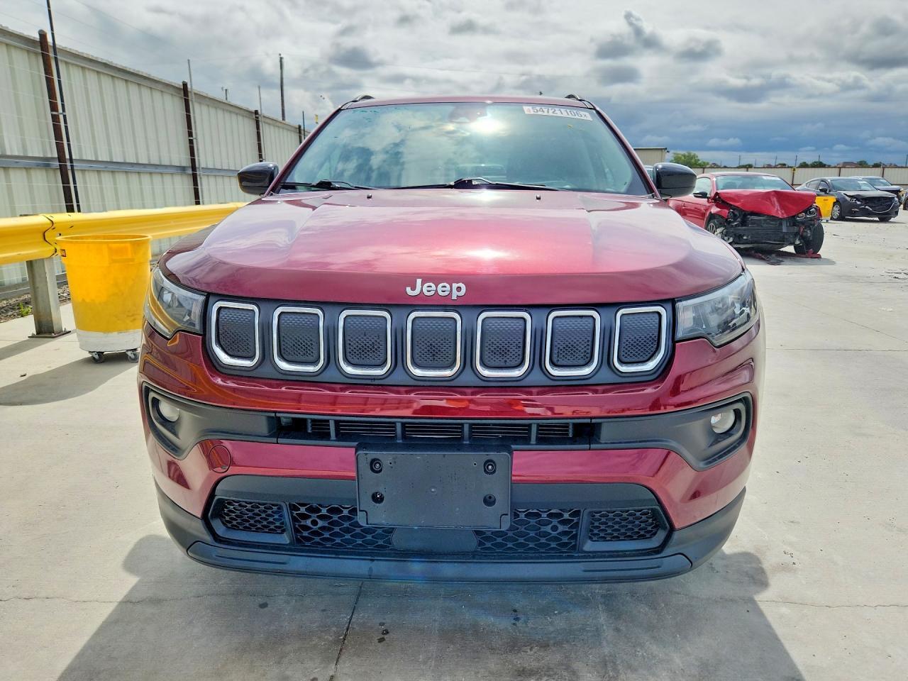 2022 Jeep Compass Latitude - Image 5