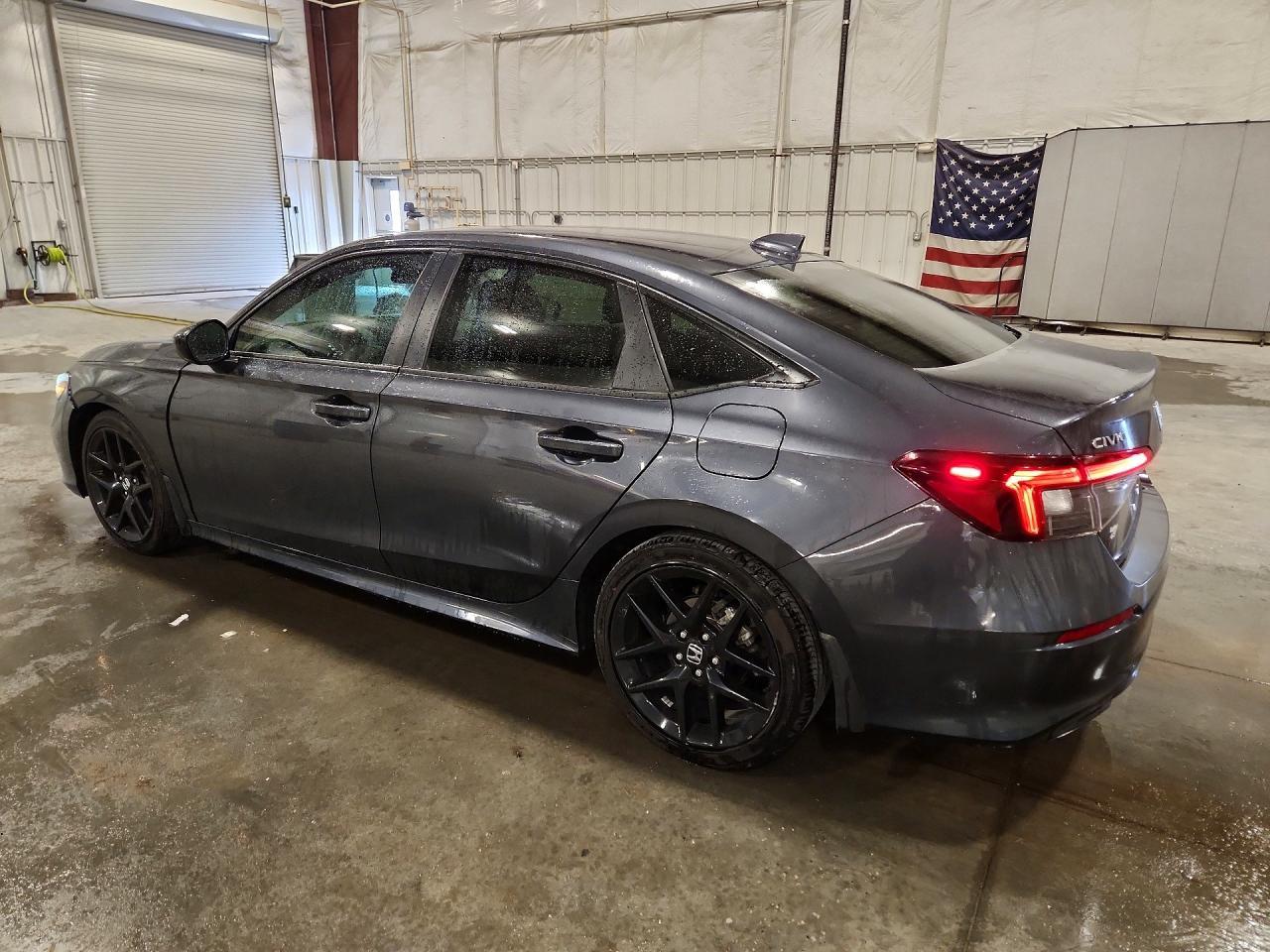 2025 Honda Civic Sport - Фото 2