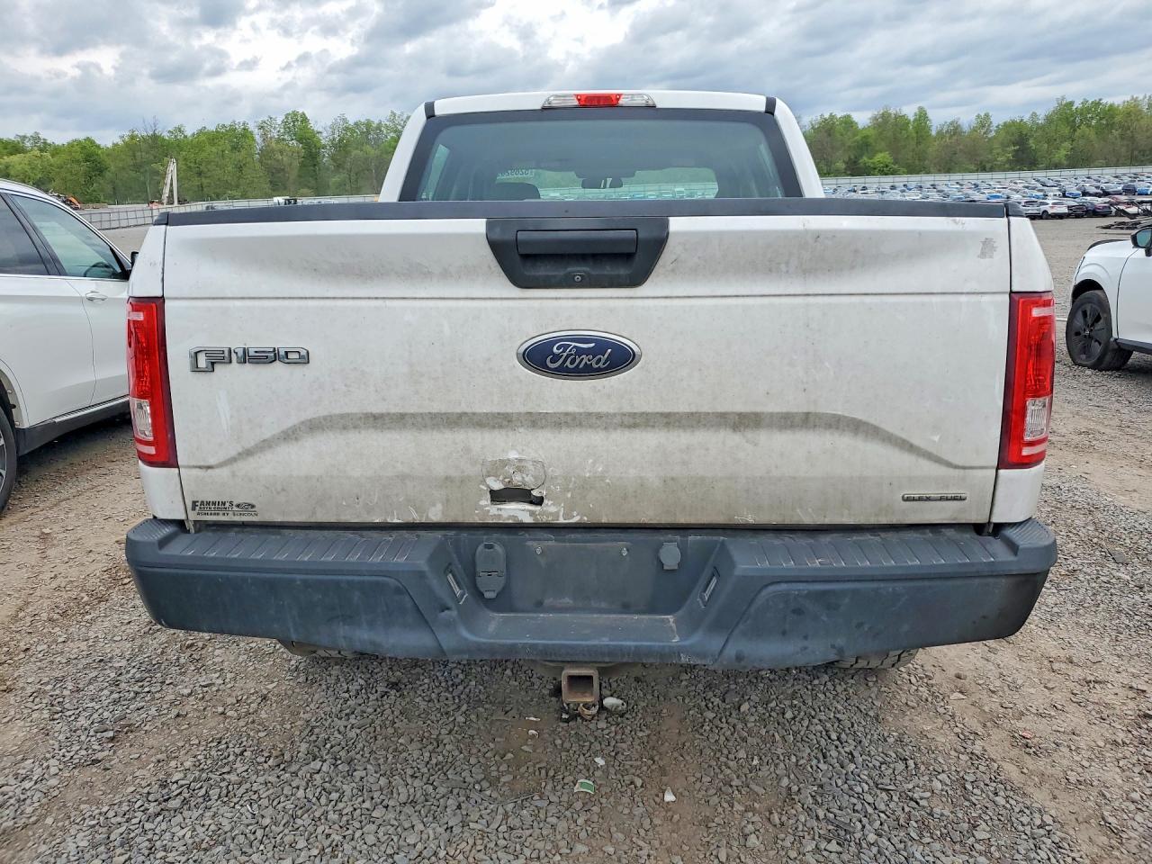 2015 Ford F150 Supercrew - Фото 6