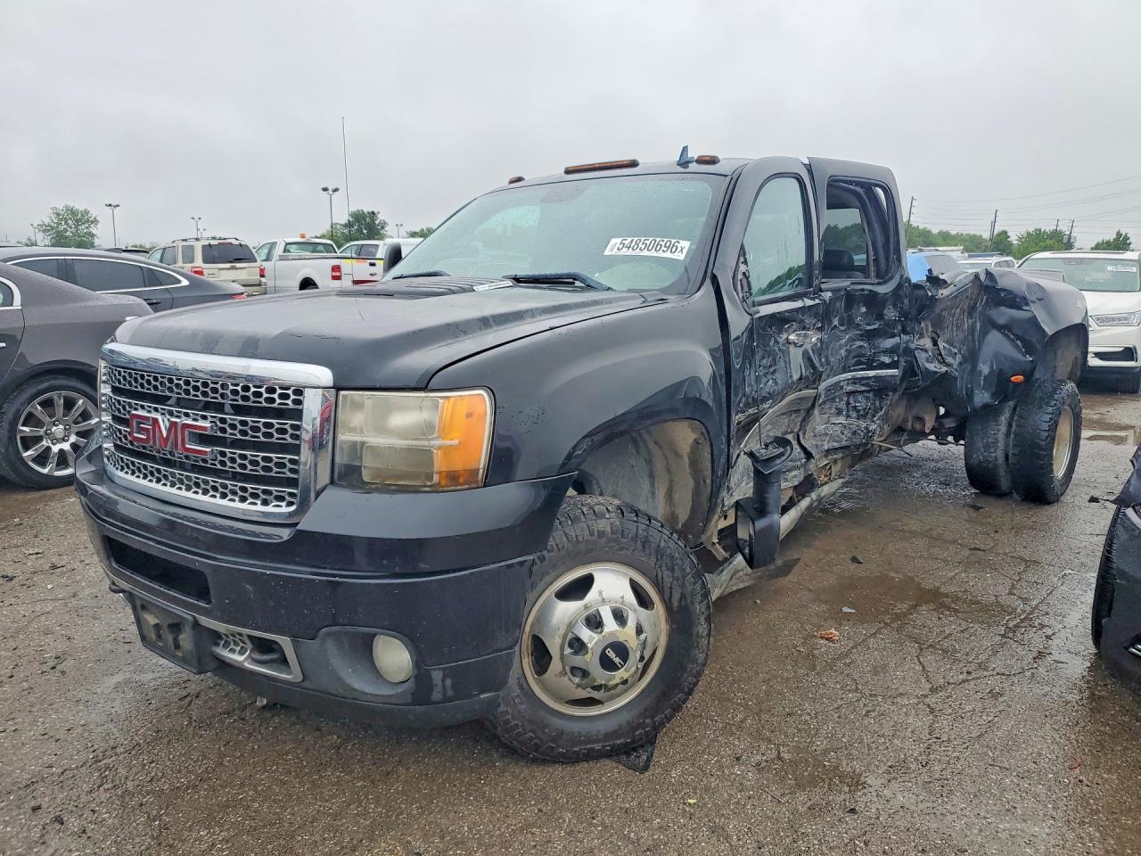 2013 GMC Sierra K3500 Denali