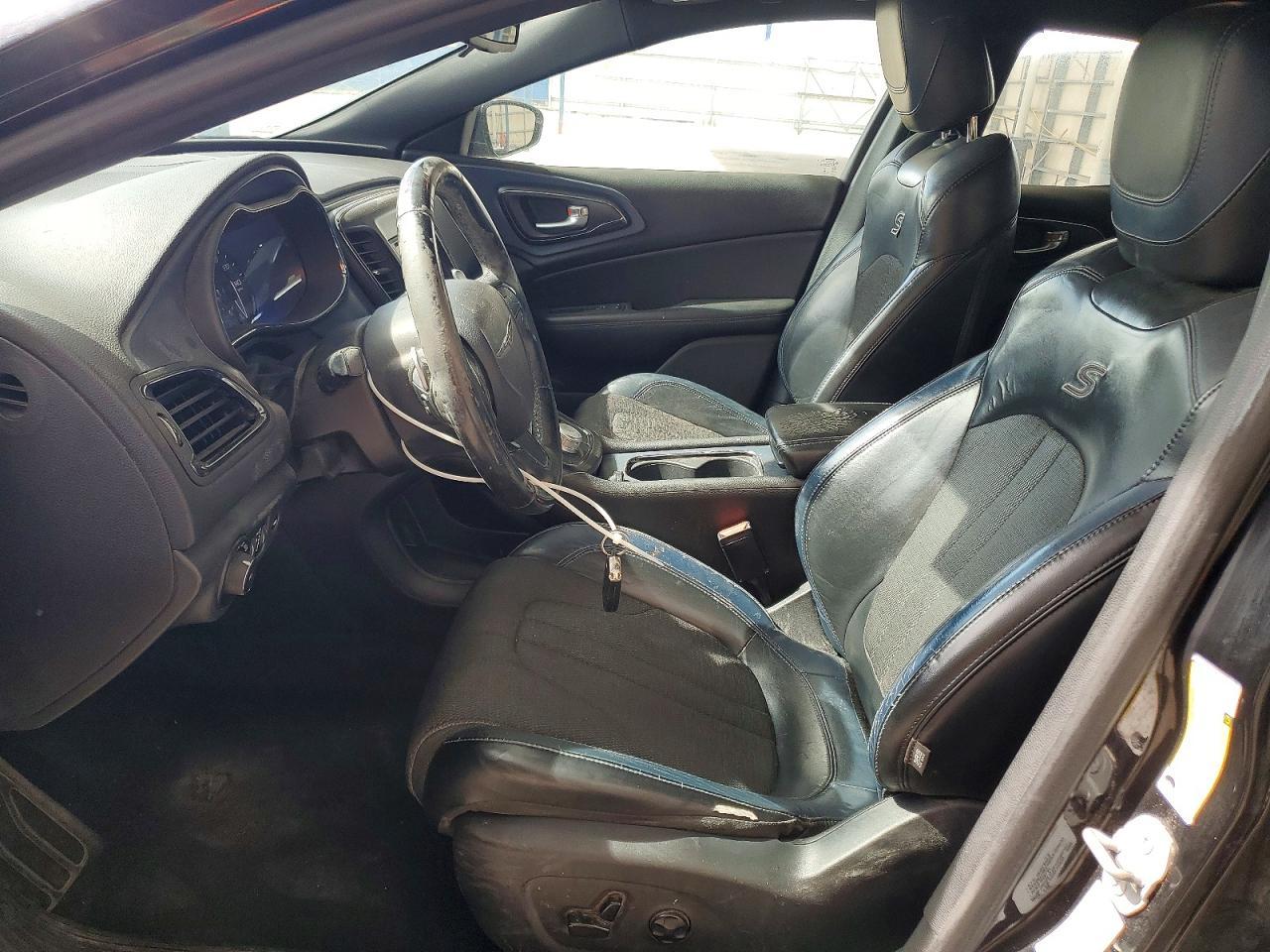 2015 Chrysler 200 S - Фото 7