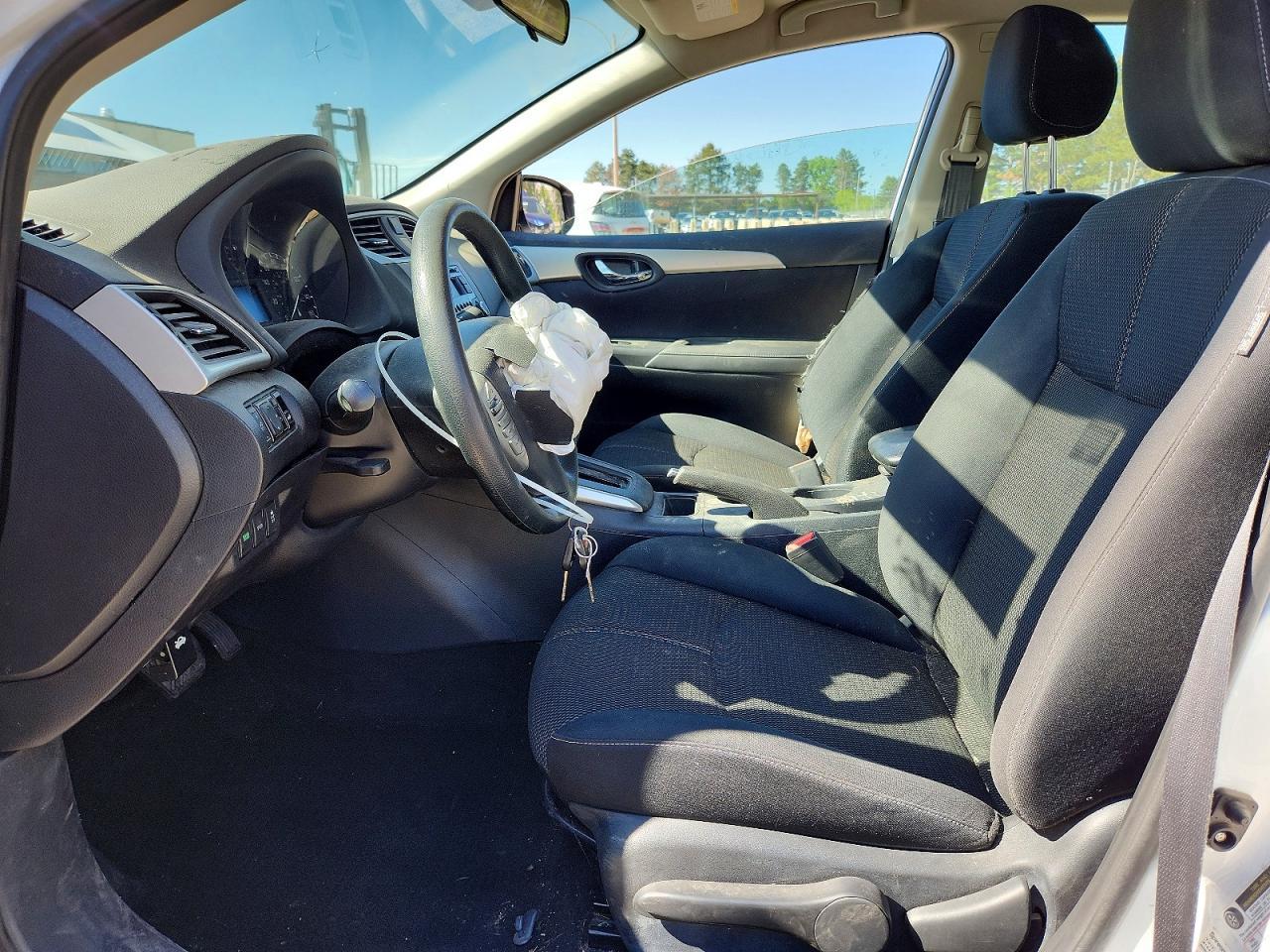 2017 Nissan Sentra S - Фото 7