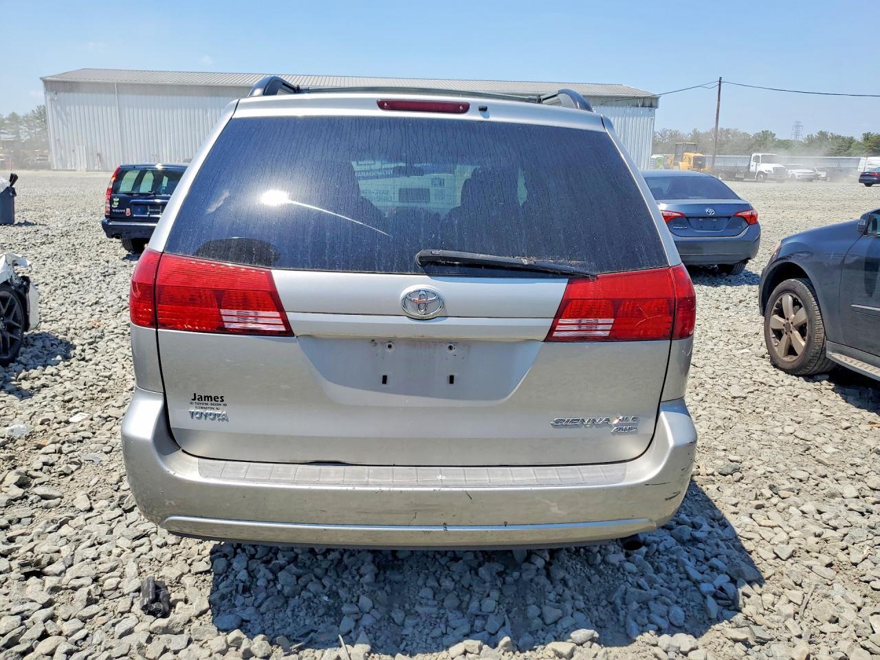 2005 Toyota Sienna - Фото 6