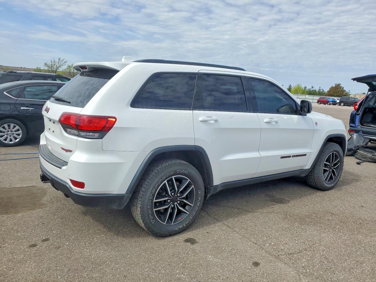 2021 Jeep Grand Cherokee Trailhawk - Фото 3