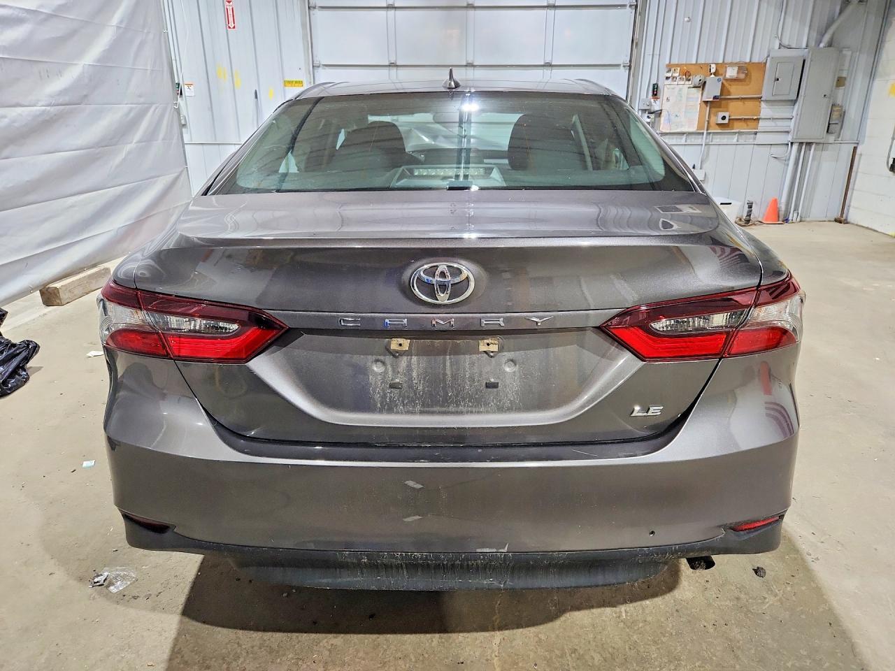 2023 Toyota Camry Le - Image 6