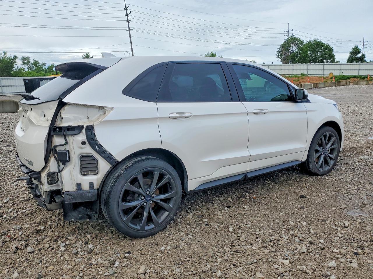2015 Ford Edge Sport - Фото 3