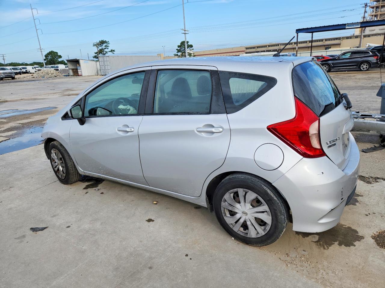 2019 Nissan Versa Note Sv - Фото 2
