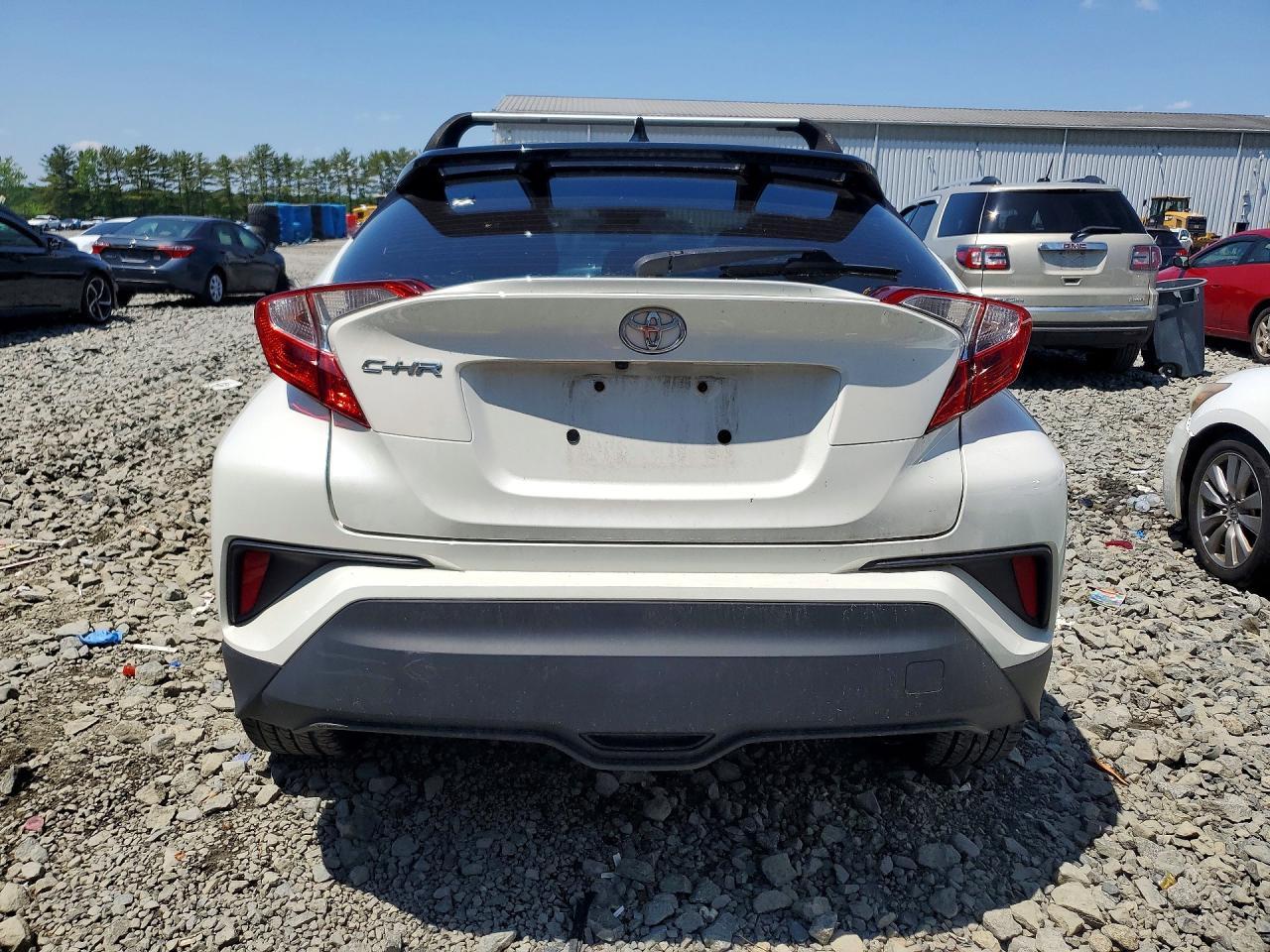 2020 Toyota C-Hr Xle - Фото 6
