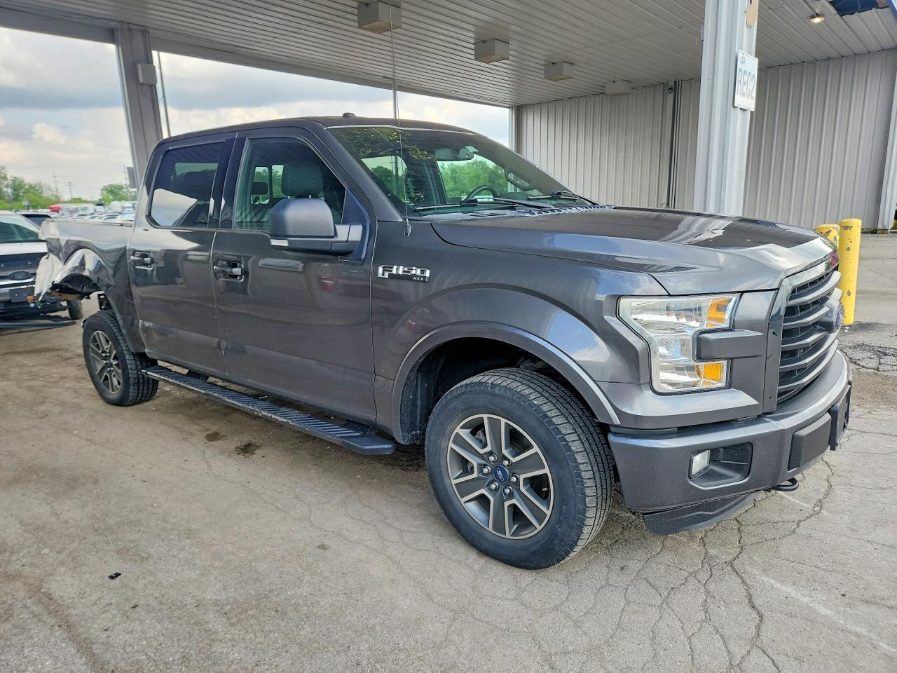 2016 Ford F150 Supercrew - Image 4