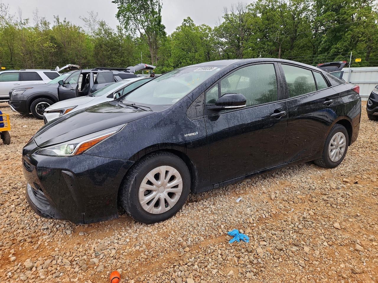 2021 Toyota Prius L Eco