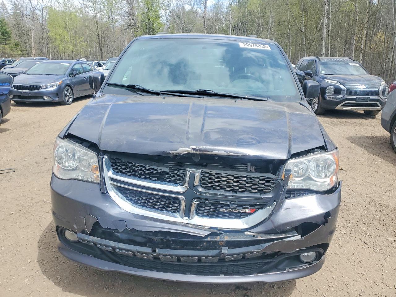2017 Dodge Grand Caravan Se - Image 5