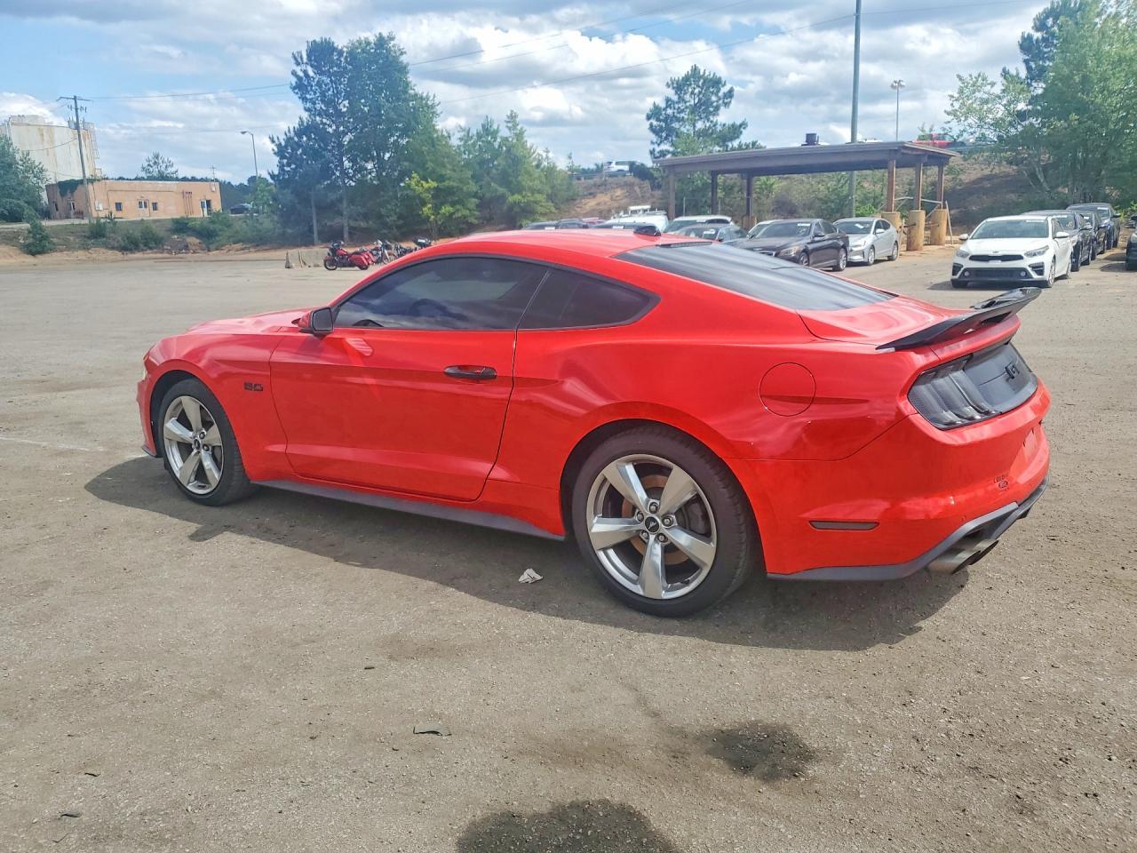 2019 Ford Mustang Gt - Фото 2