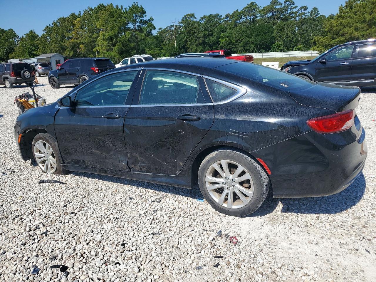 2015 Chrysler 200 Limited - Image 2