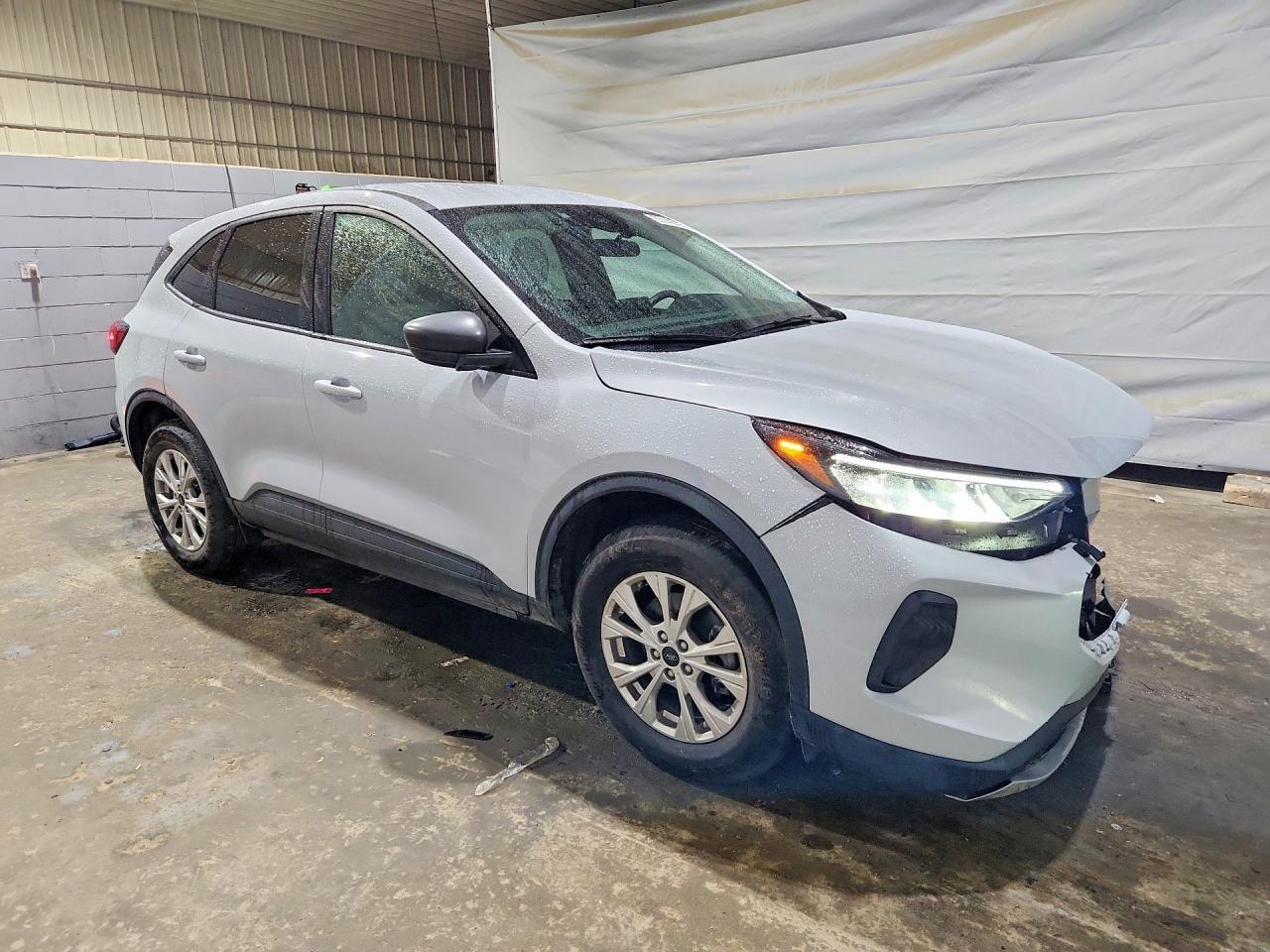 2025 Ford Escape Active - Image 4