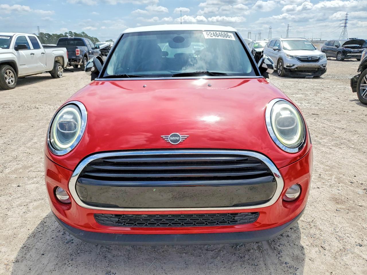 2019 Mini Cooper - Image 5