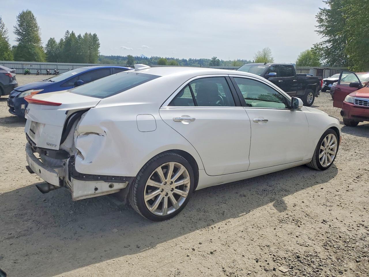 2015 Cadillac Ats Luxury - Image 3
