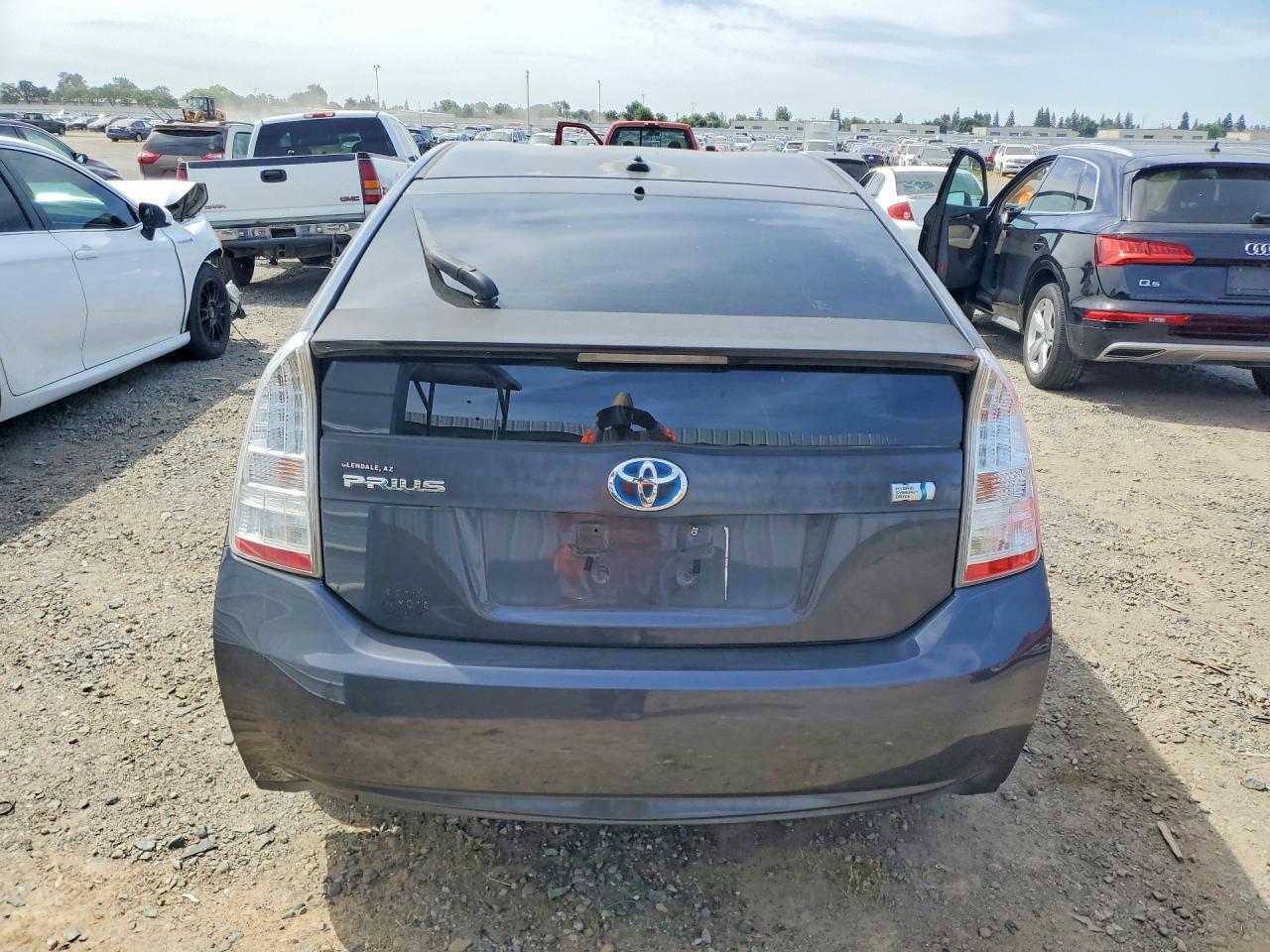 2010 Toyota Prius Ii - Image 6