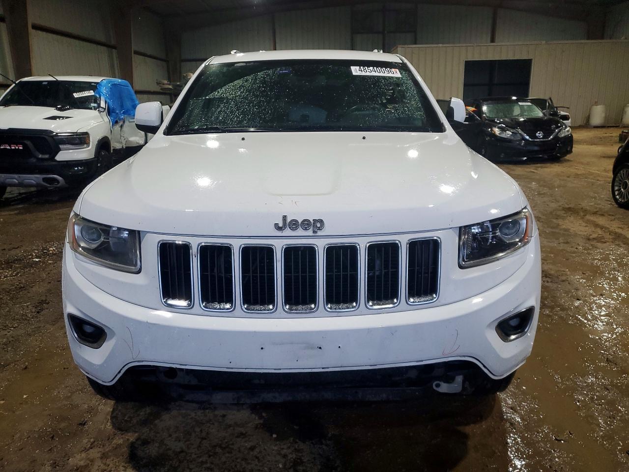 2016 Jeep Grand Cherokee Laredo - Фото 5