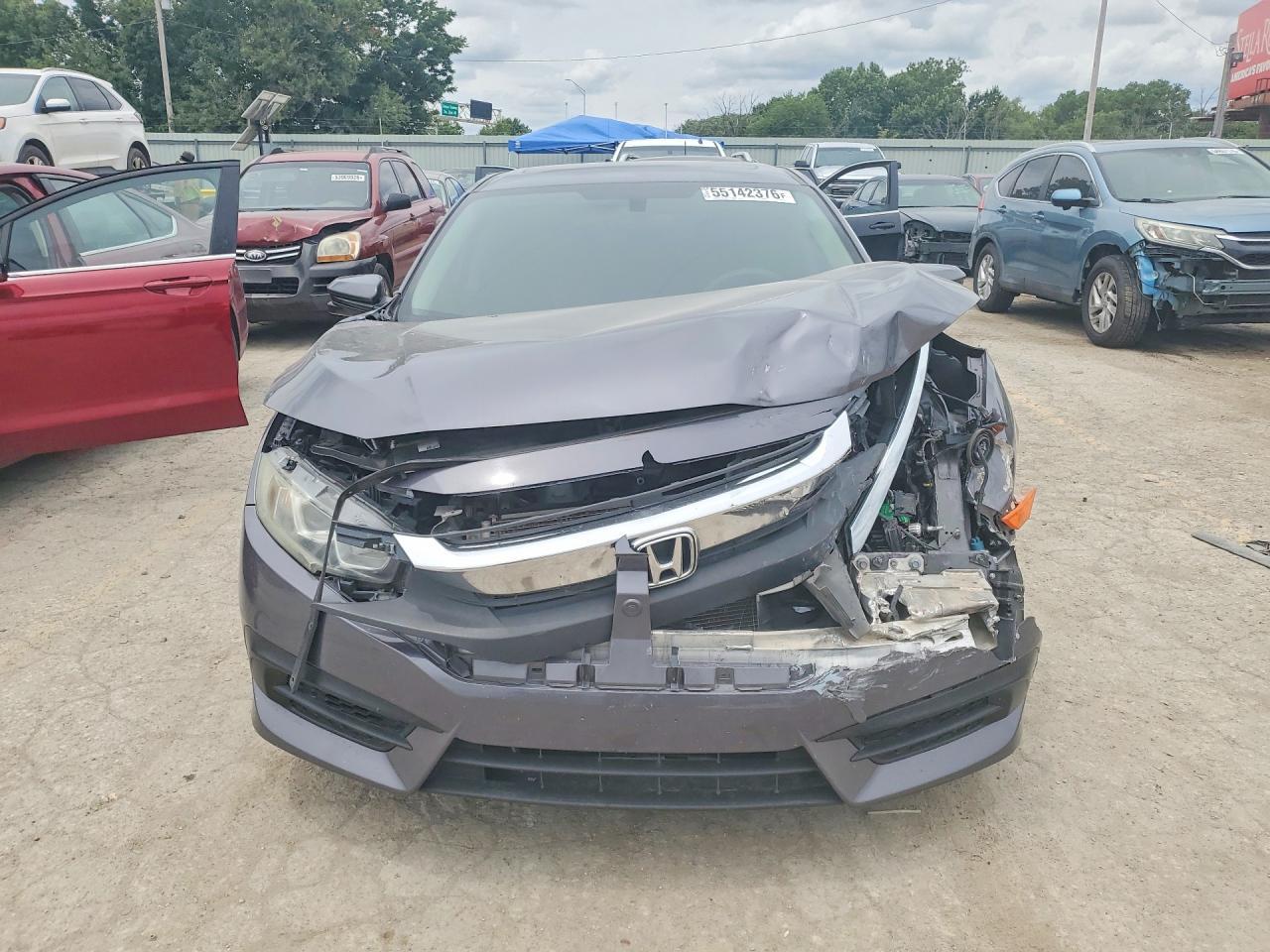 2018 Honda Civic Ex - Image 5
