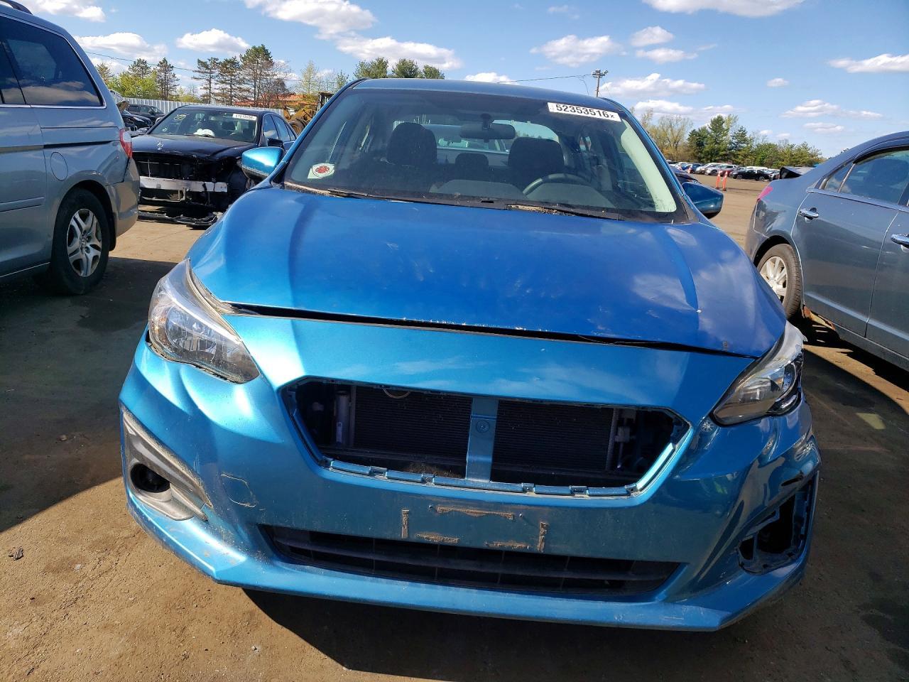 2018 Subaru Impreza Premium - Image 5
