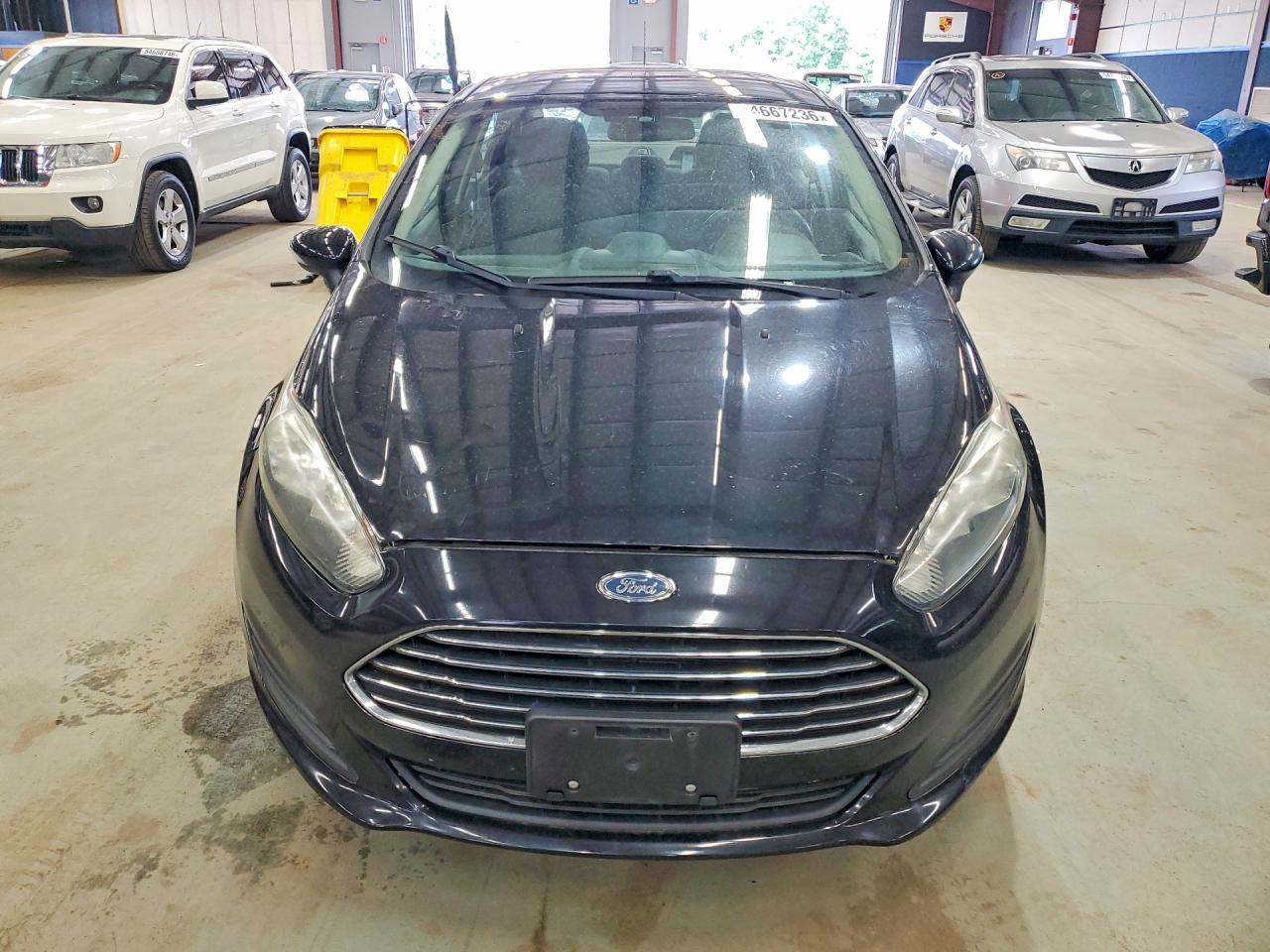 2016 Ford Fiesta Se - Фото 5