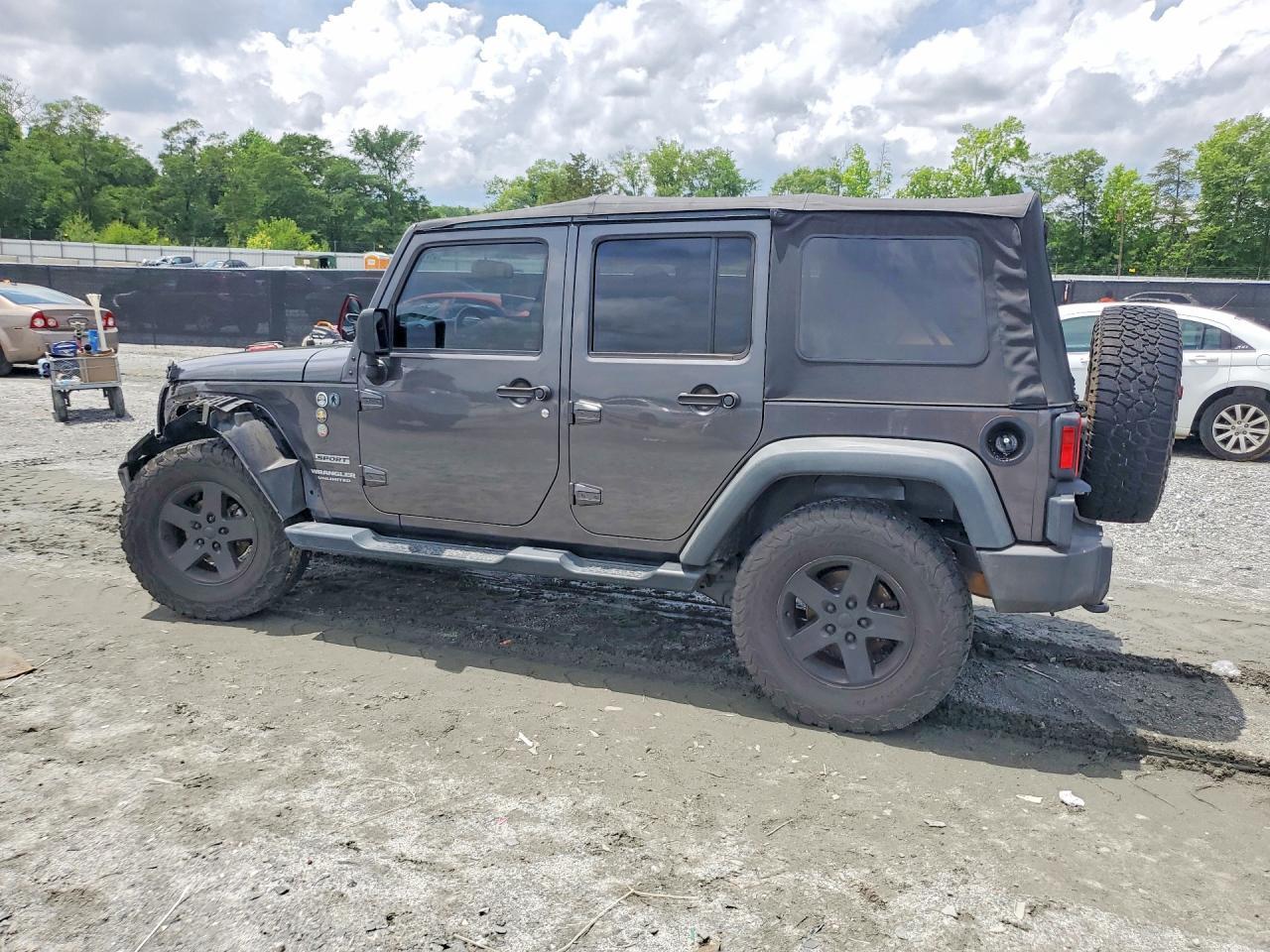 2016 Jeep Wrangler Unlimited Sport - Image 2