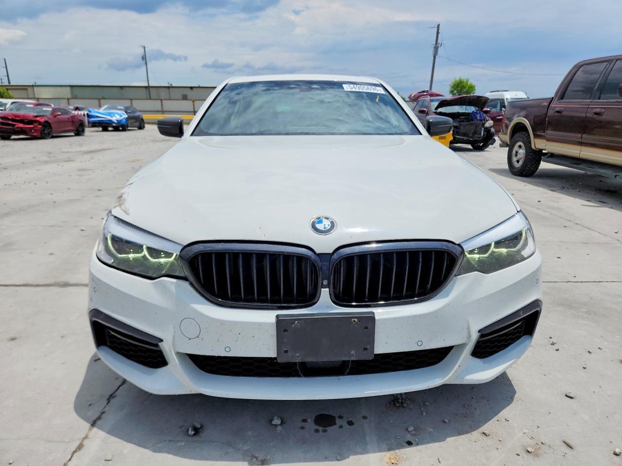 2020 BMW 540 Xi - Image 5