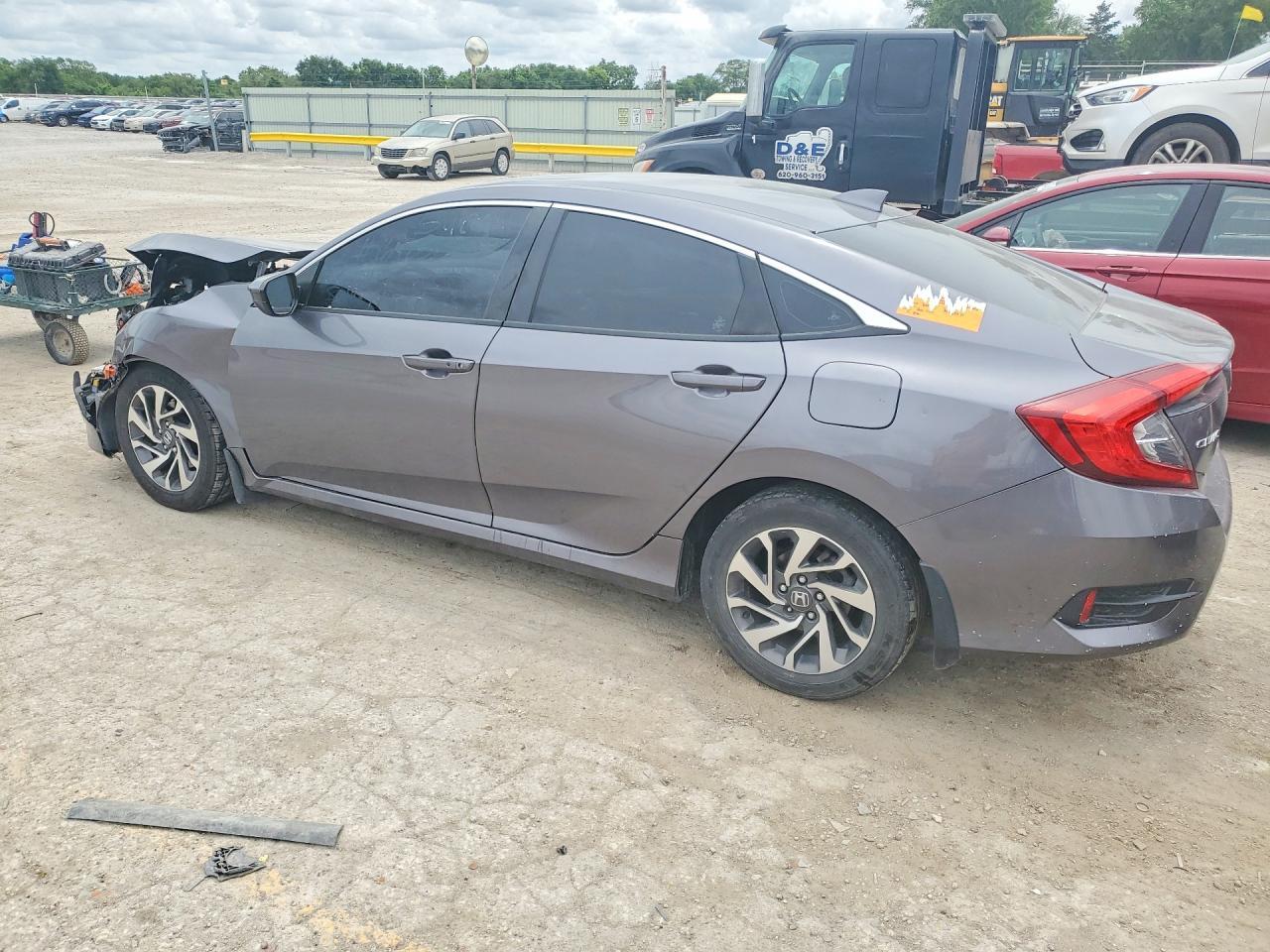 2018 Honda Civic Ex - Image 2
