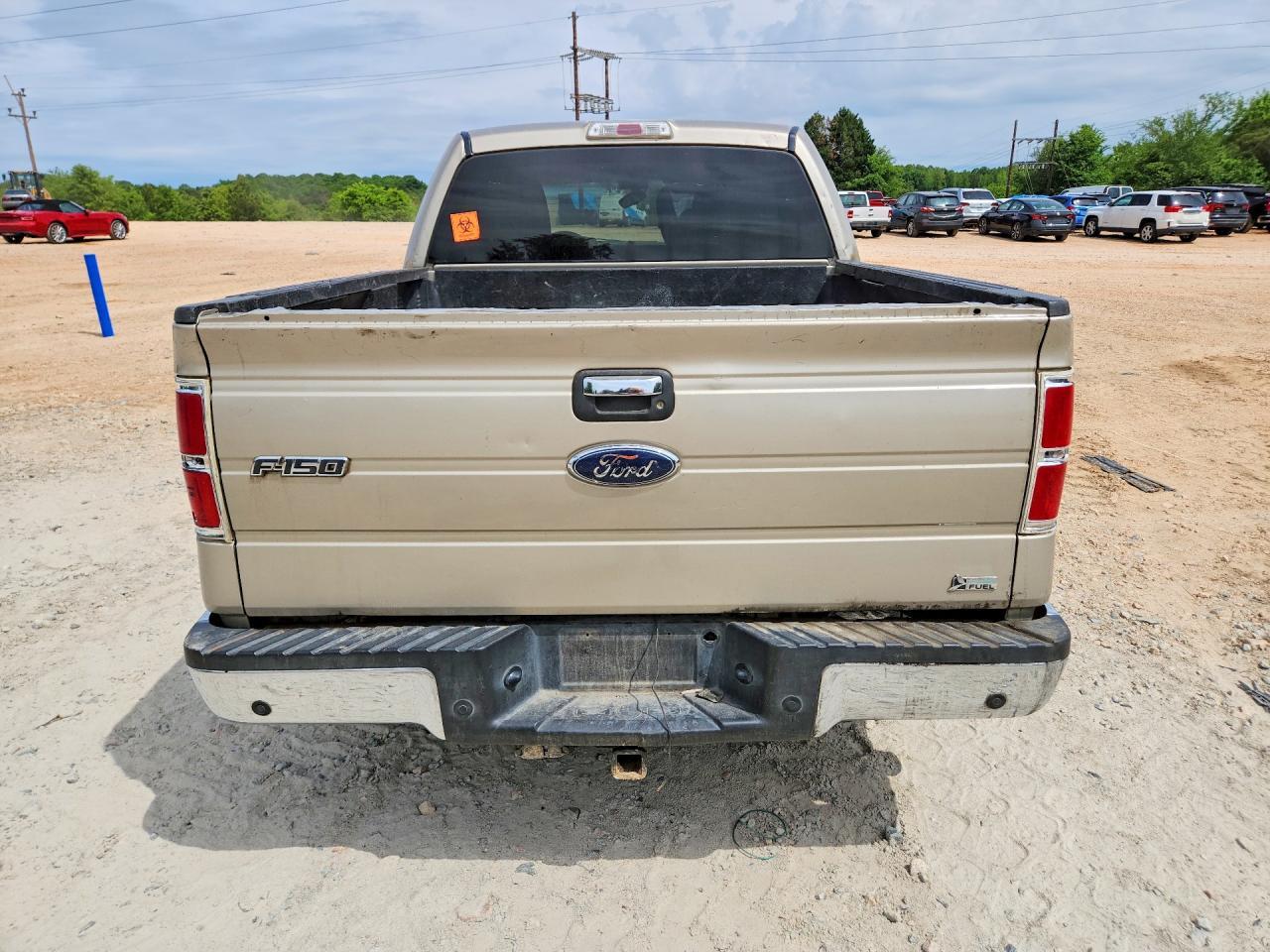 2010 Ford F150 Supercrew - Image 6