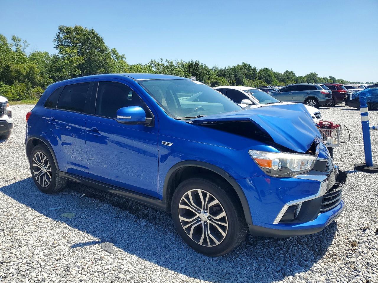 2017 Mitsubishi Outlander Sport - Фото 4